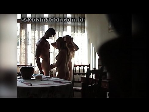 ❤️ دوستان سکس یک مرد غول پیکر و سه نفری را با او دعوت می کنند ❤❌ لعنتی در fa.123sex.ru ﹏