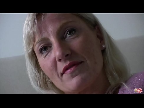 ❤️ مادری که همه ما لعنتی کردیم... خانم، خودت رفتار کن! ❤❌ لعنتی در fa.123sex.ru ﹏